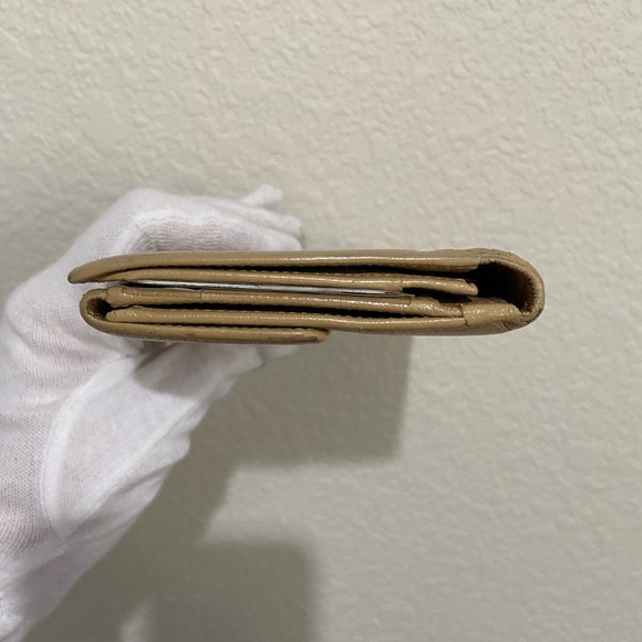 CC Tan Leather Wallet - Picture 6 of 16